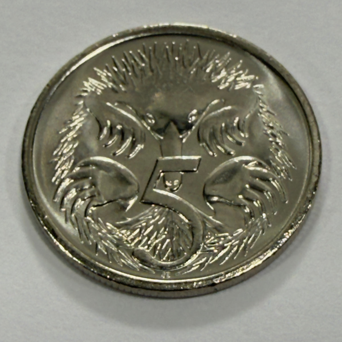 2000 Australian 5 Cent Coin - Uncirculated - Five Cent - comes in 2x2