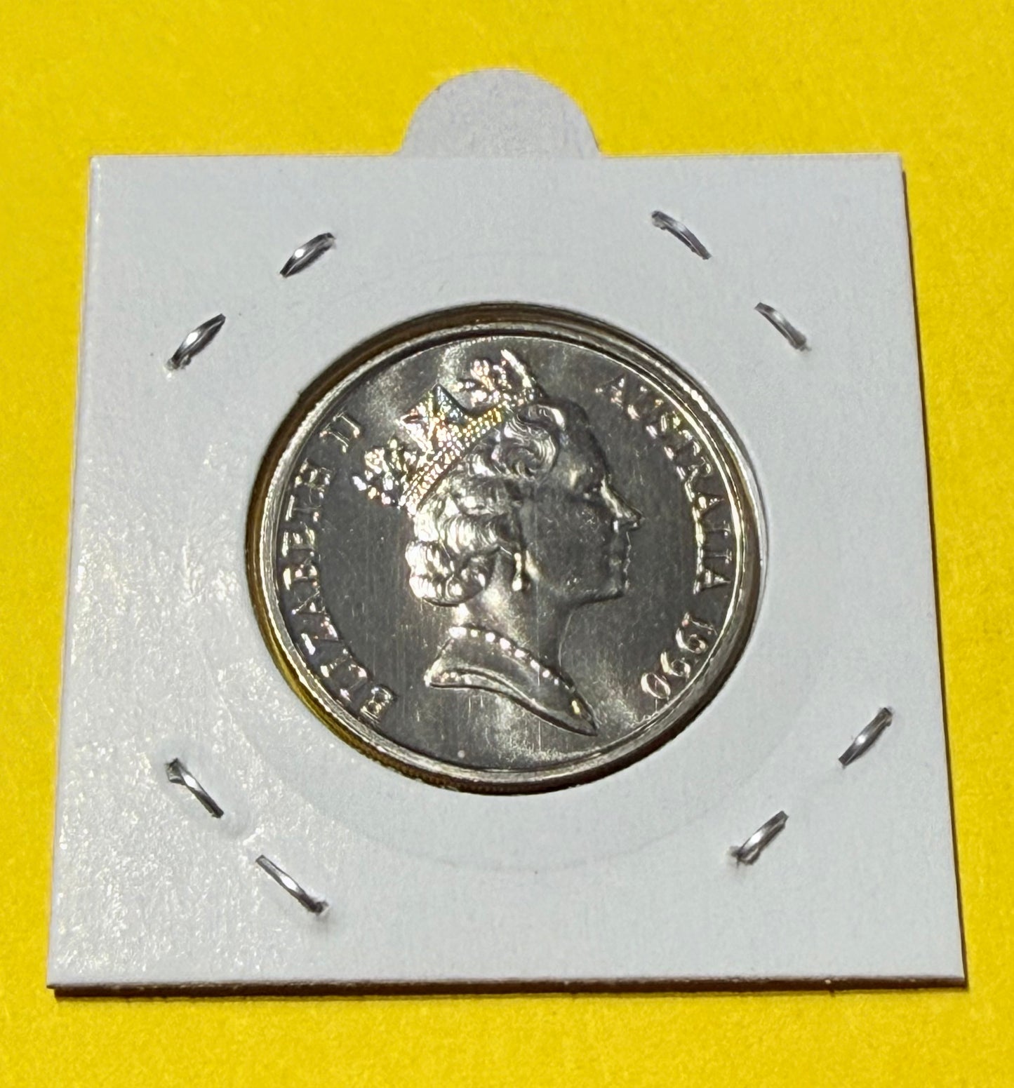 1990 20 Cent Coin - Uncirculated - Ex MINT SET - Twenty Cent Coin - comes in 2x2