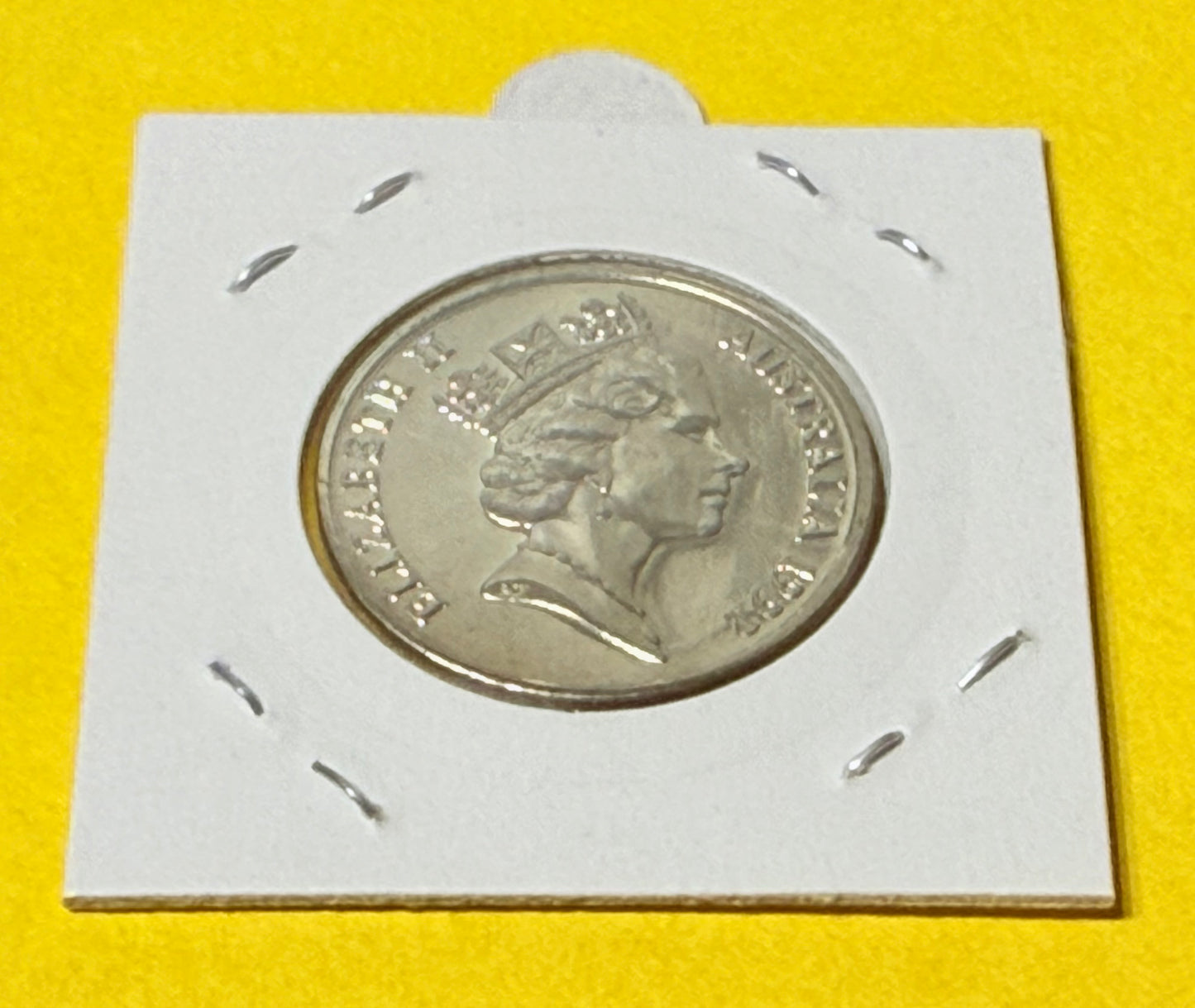 2019 20 Cent 3rd Effigy - Raphael Maklouf - Uncirculated - only 8987 made - 2x2