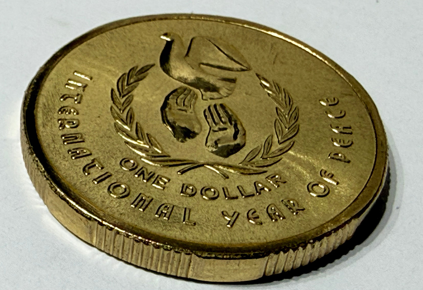 1986 $1 Coin - Choice Uncirculated - Year Of Peace - ex mint set - comes in 2x2