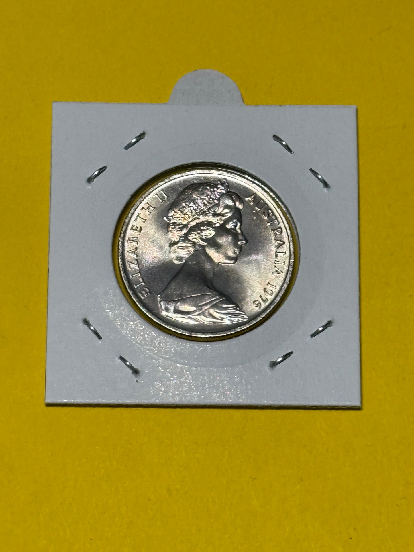 1976 20 Cent Coin - Uncirculated - Twenty Cent - comes in 2x2 - New Age Numismatics