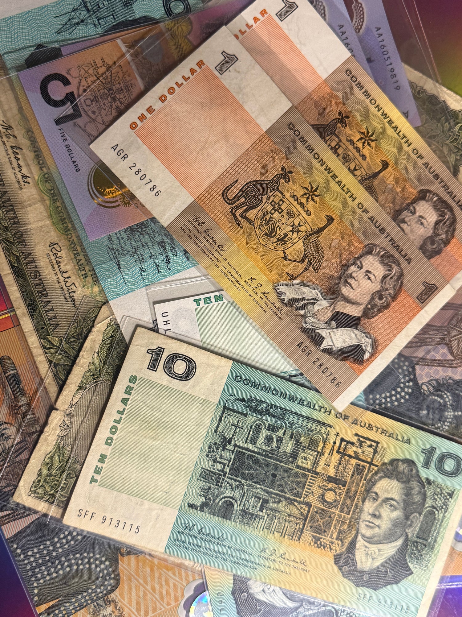 Banknotes - New Age Numismatics