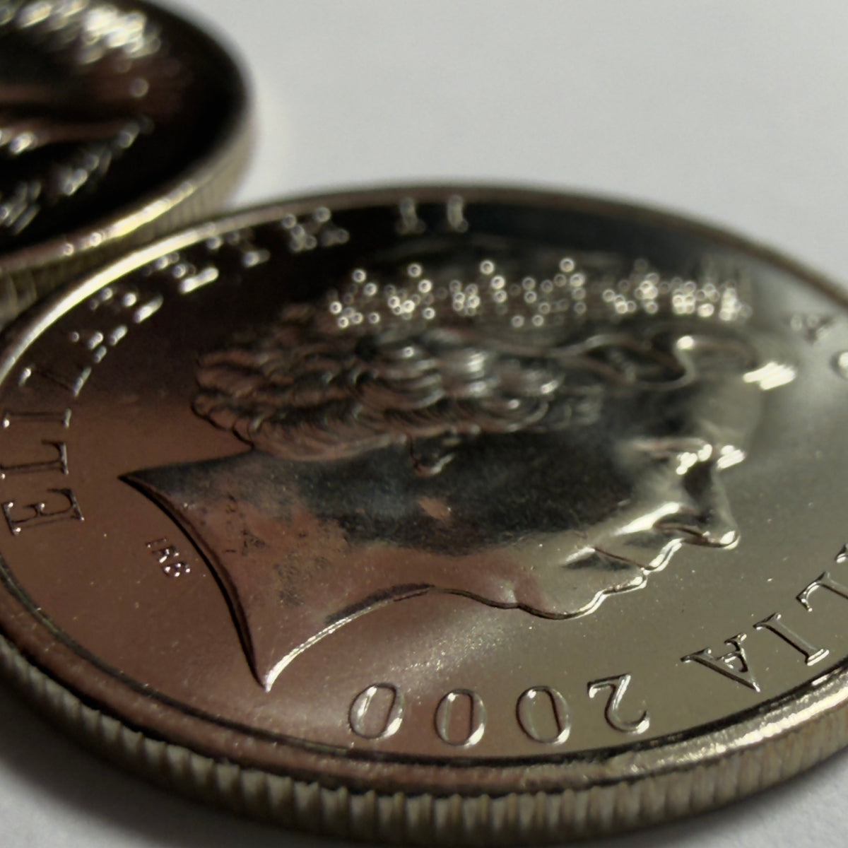 2000 Australian 5 Cent Coin - Uncirculated - Five Cent - comes in 2x2