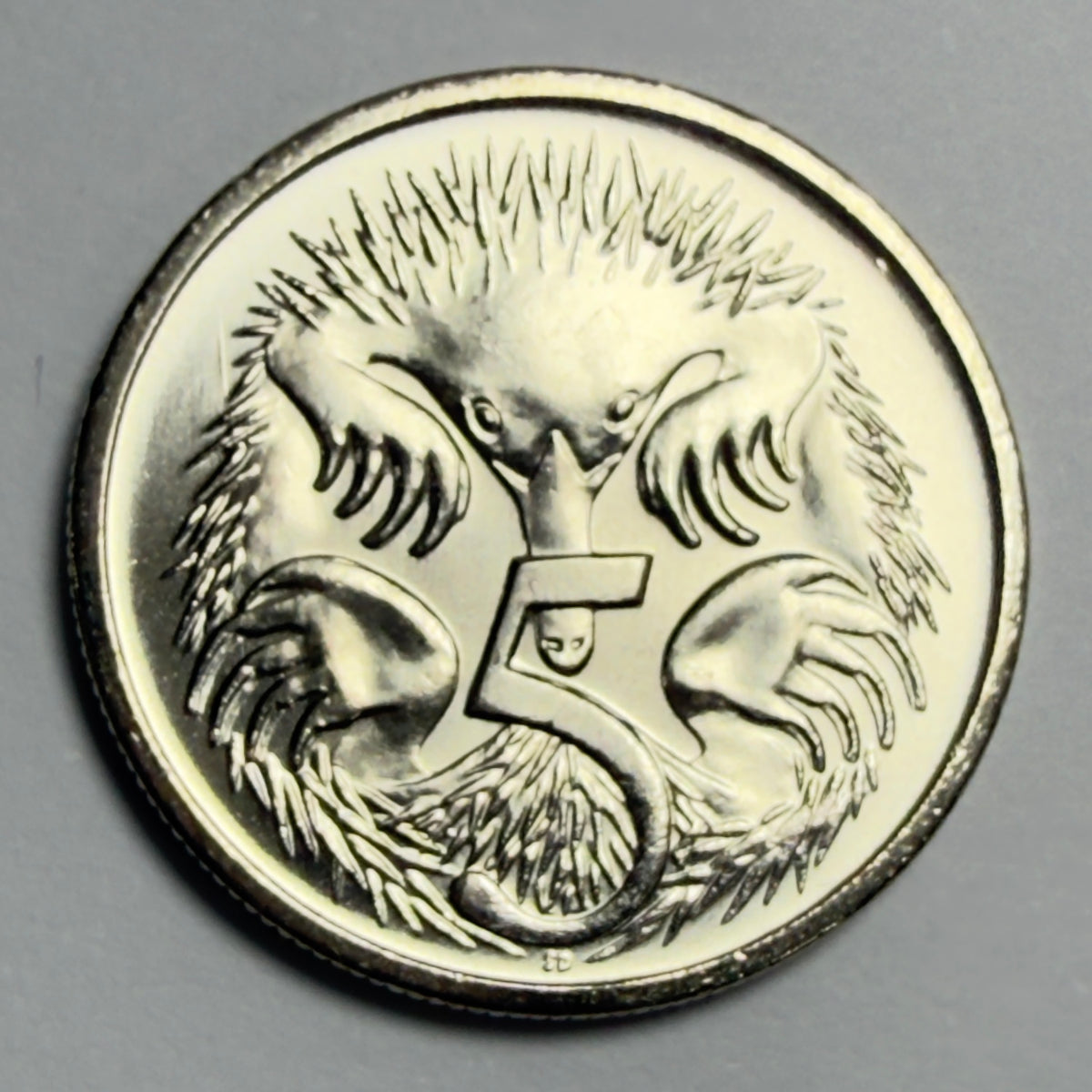 2000 Australian 5 Cent Coin - Uncirculated - Five Cent - comes in 2x2