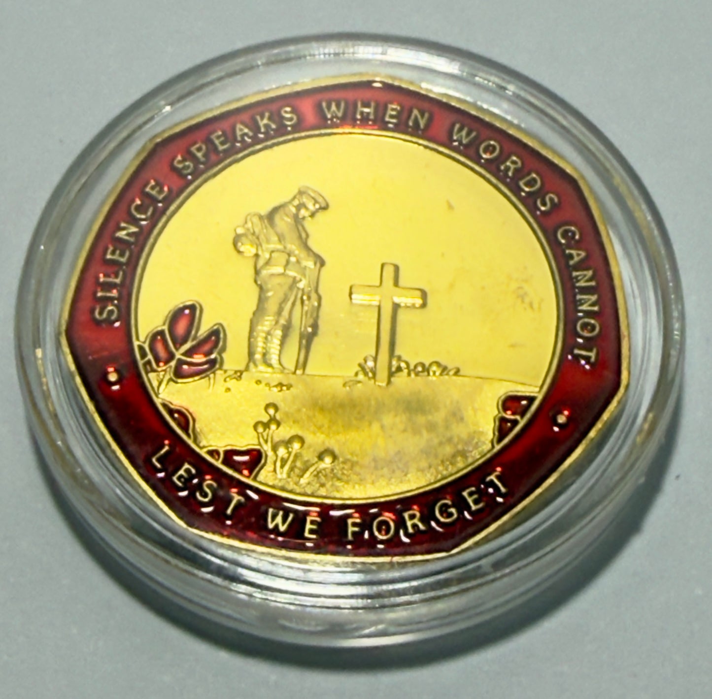 Lest We Forget Poppy Medallion Coloured - ANZAC - comes in capsule