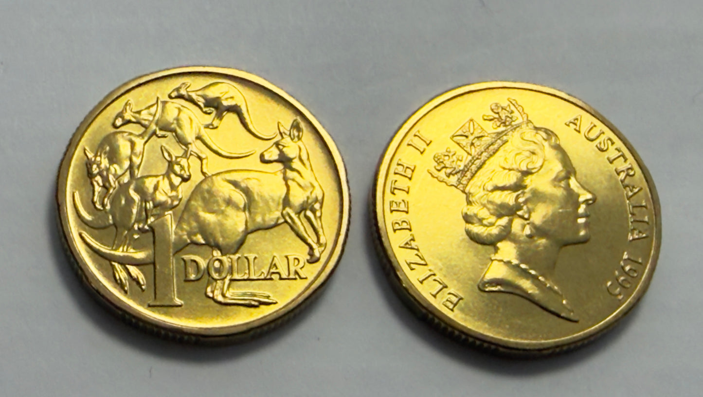 1995 $1 Coin - Choice Uncirculated - One Dollar - Ex MINT SET Coin - in 2x2