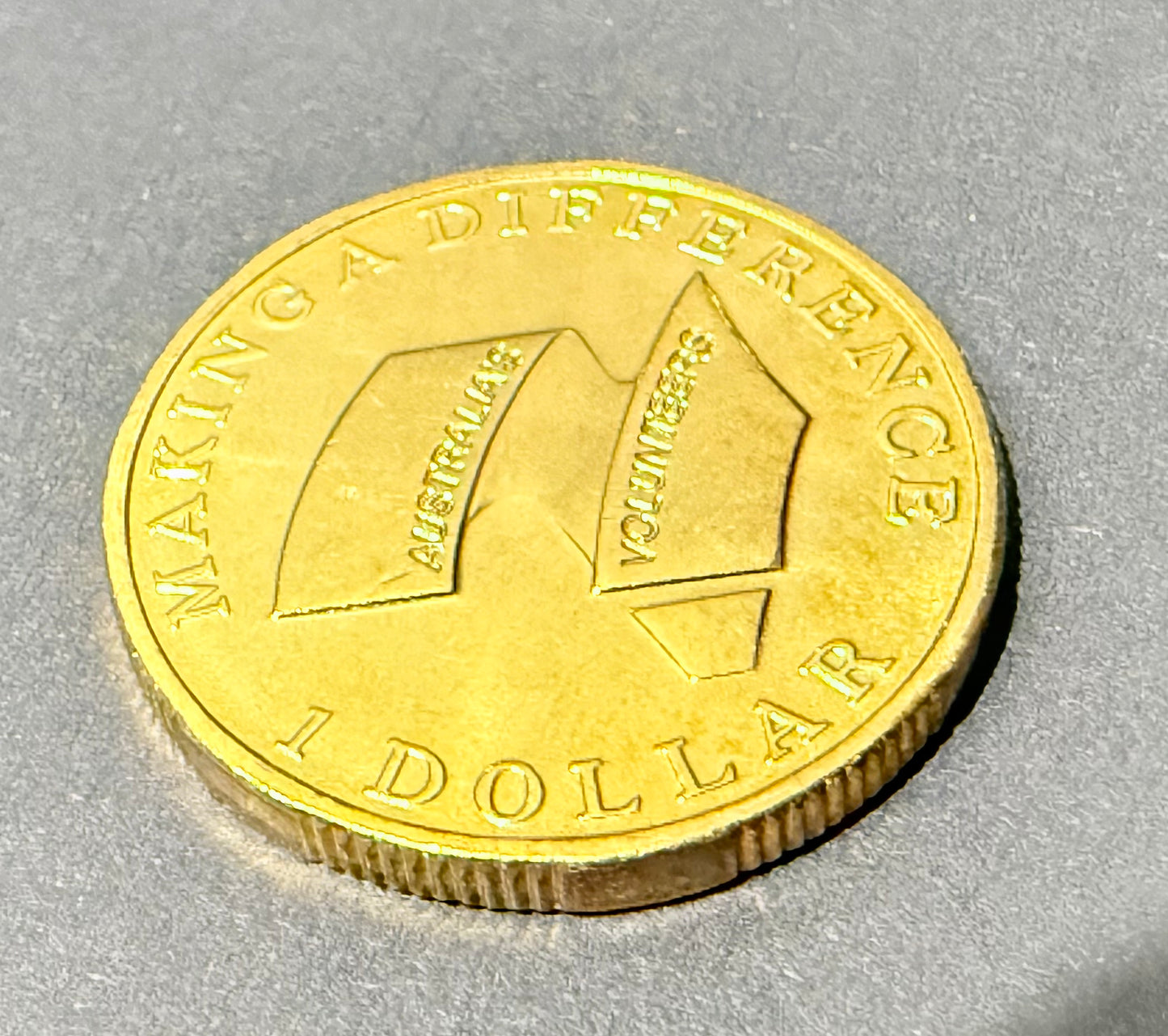 2003 $1 Coin - Australia's Volunteers - Uncirculated - ex mint set - in 2x2