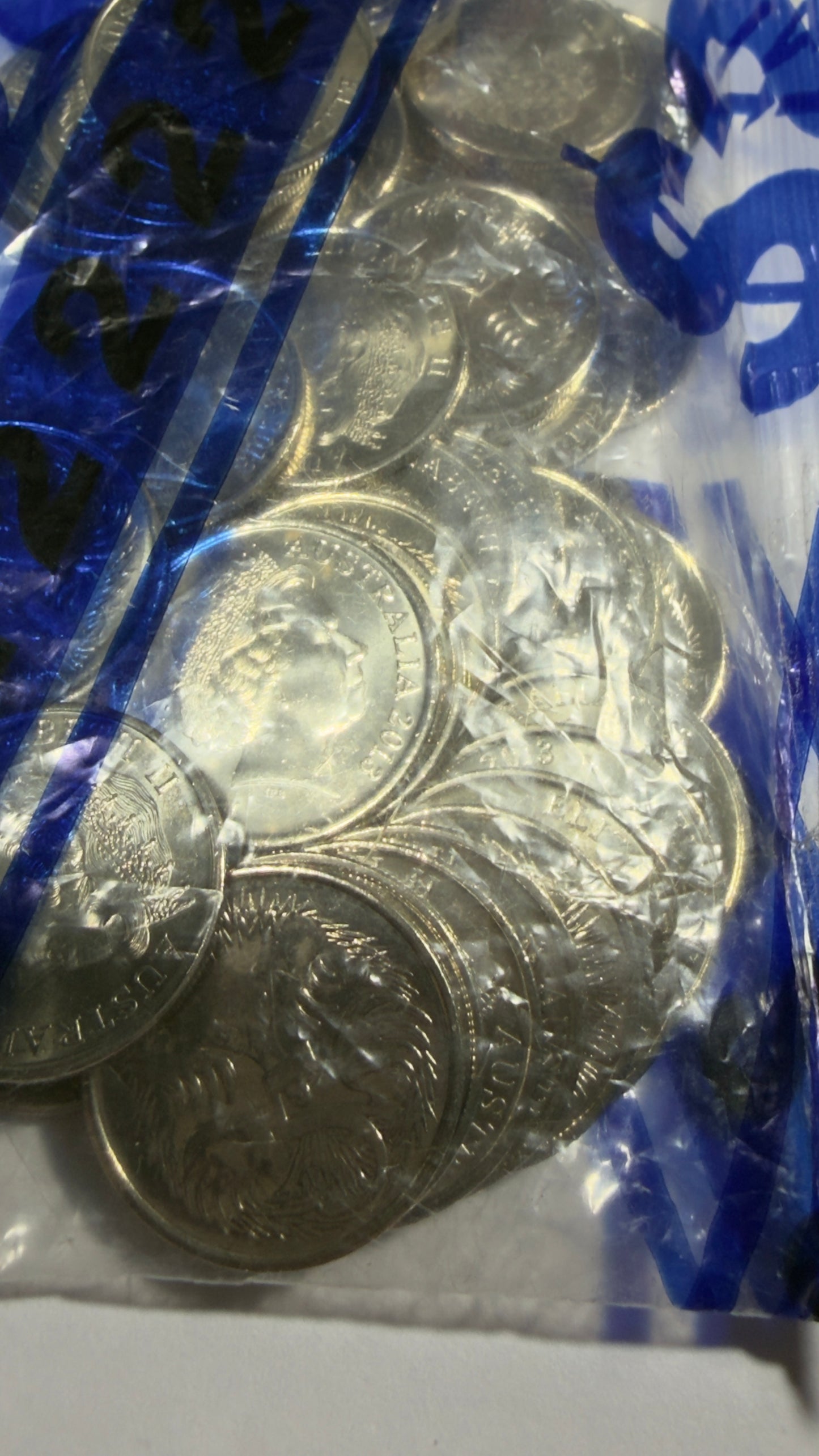 2013 5 Cent Coin - Uncirculated - Five Cent Echidna - comes in 2x2