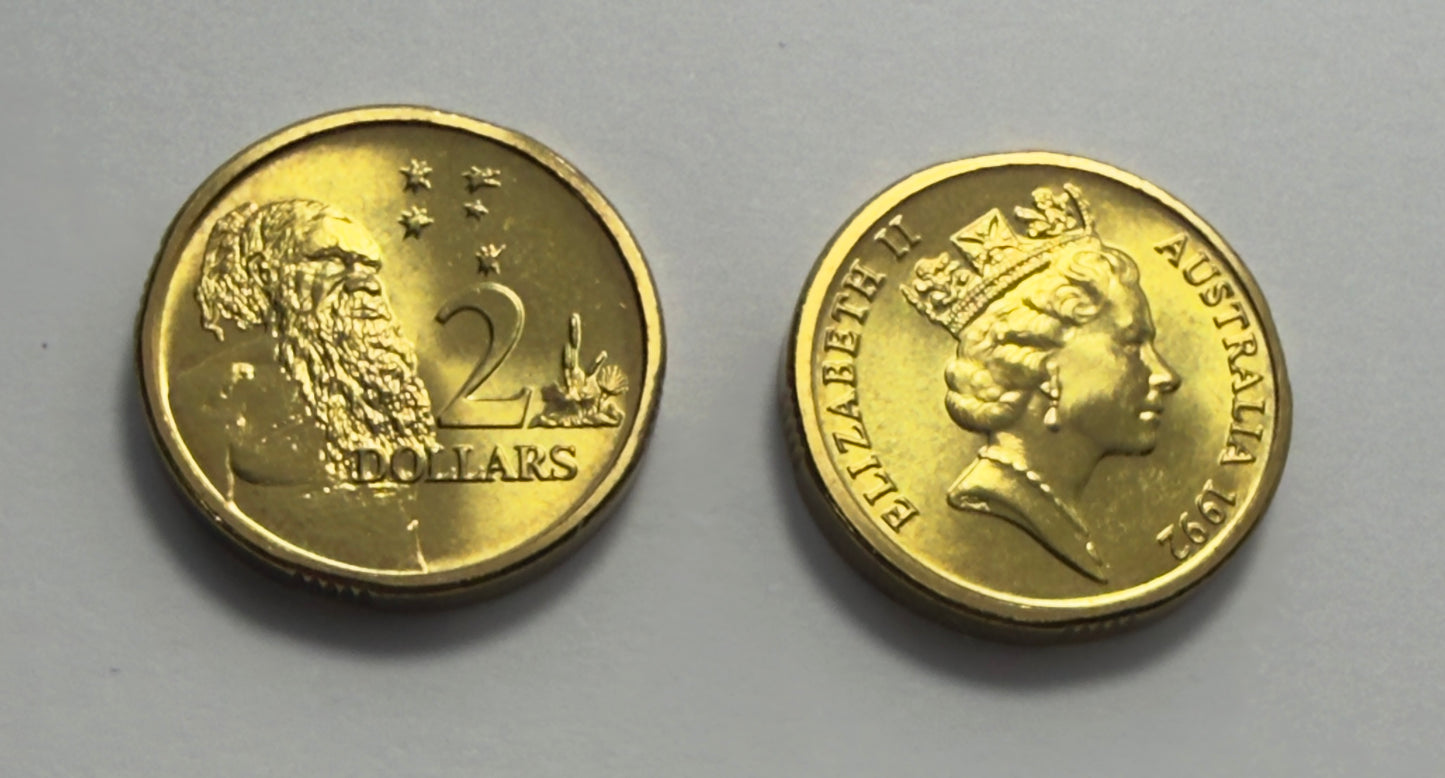 1992 $2 Elder Coin - Choice Uncirculated - ex mint set coin - comes in 2x2
