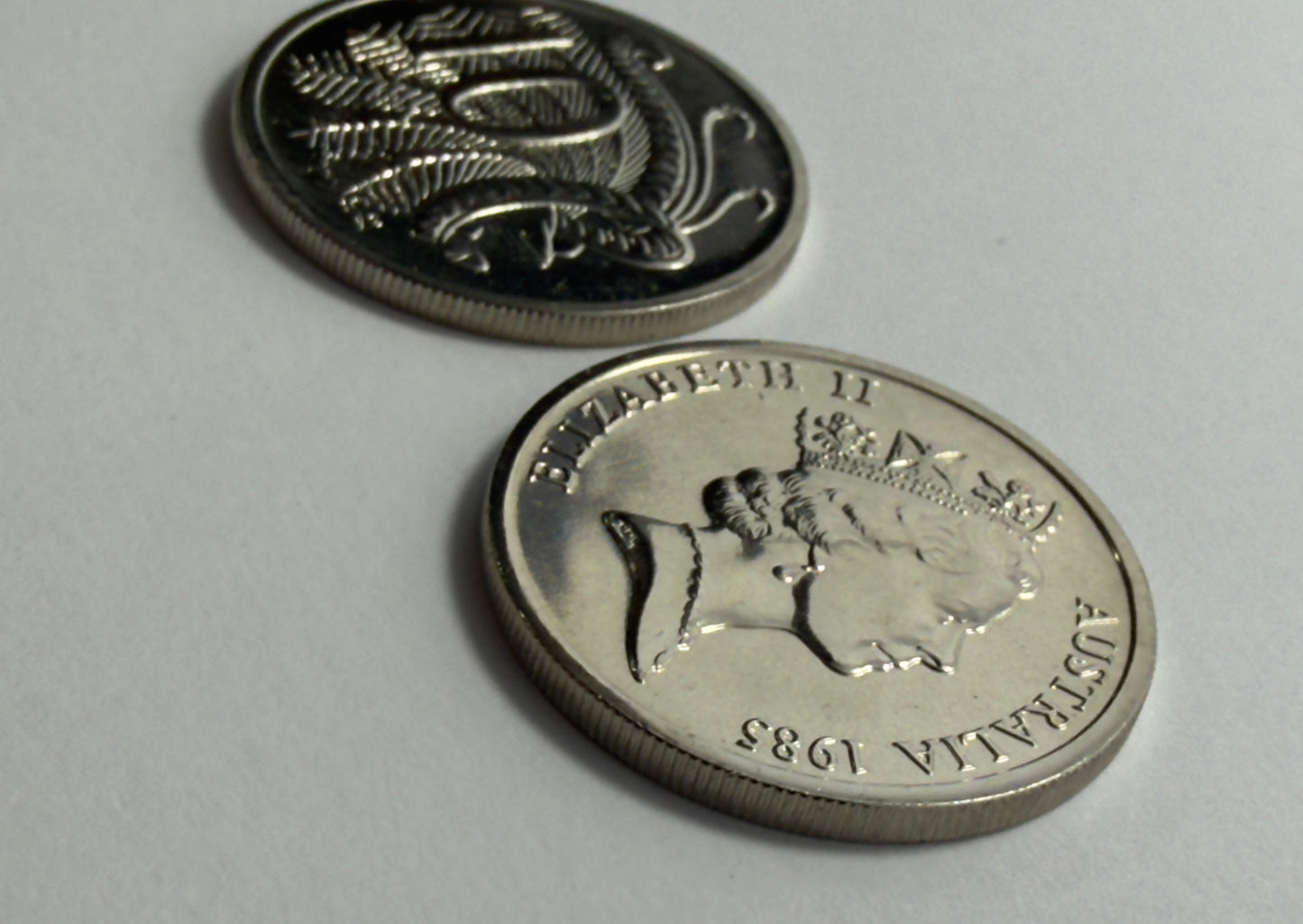 1985 10 Cent Coin - Choice Uncirculated - Ex MINT SET  Low Mintage 2.1 Million