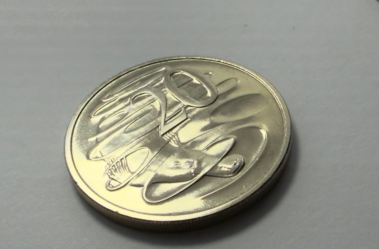 2001 20 Cent Coin - Platypus - Choice Uncirculated - ex mint set - comes in 2x2