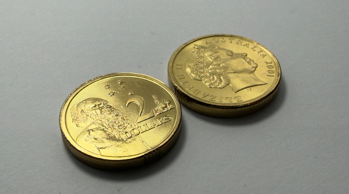 2001 $2 Elder Coin - Choice Uncirculated - ex mint set coin - comes in 2x2