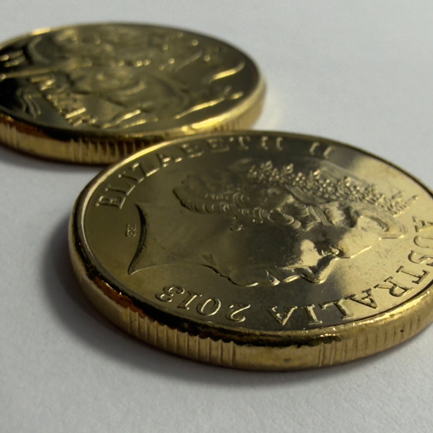 2013 $1 Coin - Uncirculated - Mob Of Roos - comes in 2x2