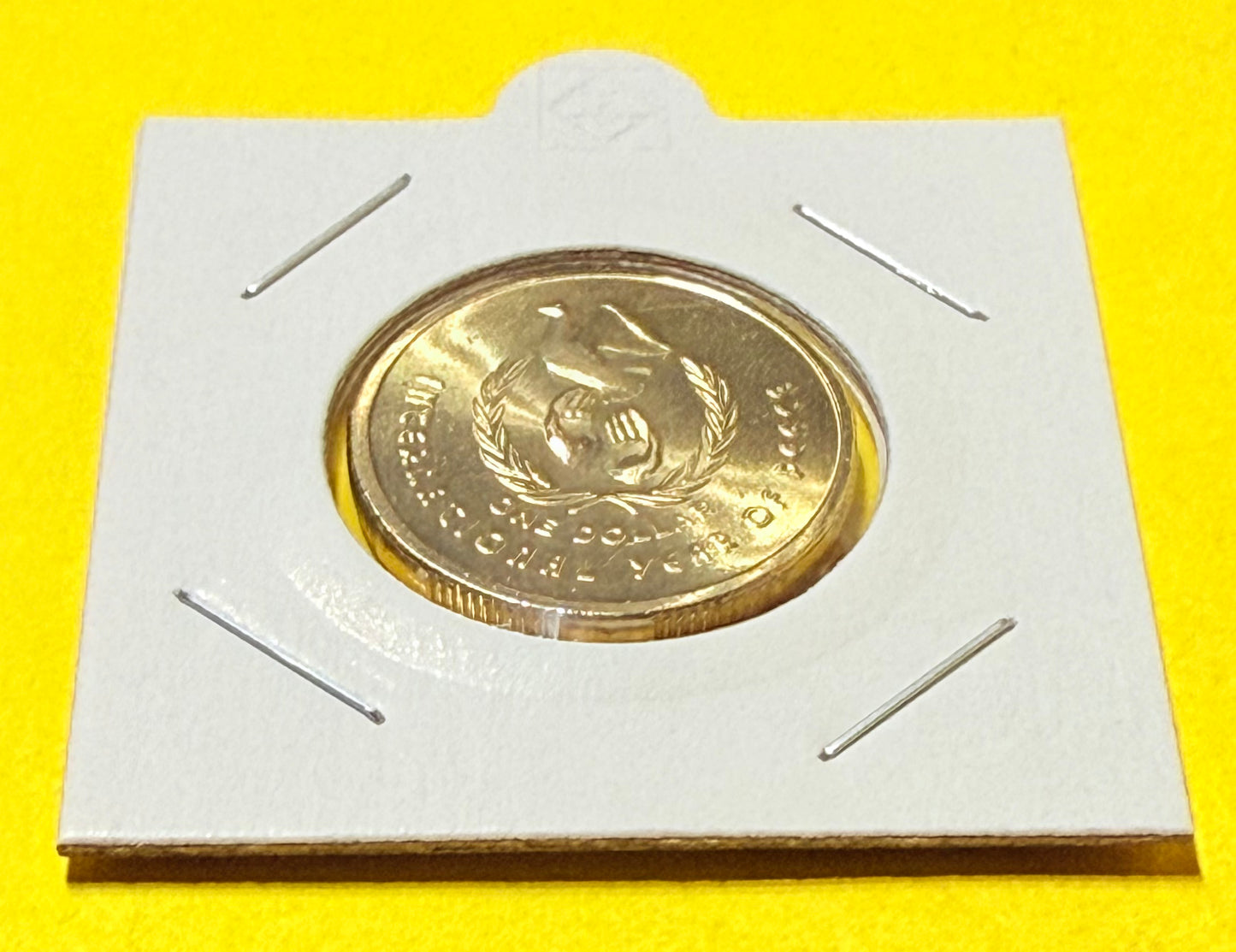 1986 $1 Coin - Choice Uncirculated - Year Of Peace - ex mint set - comes in 2x2