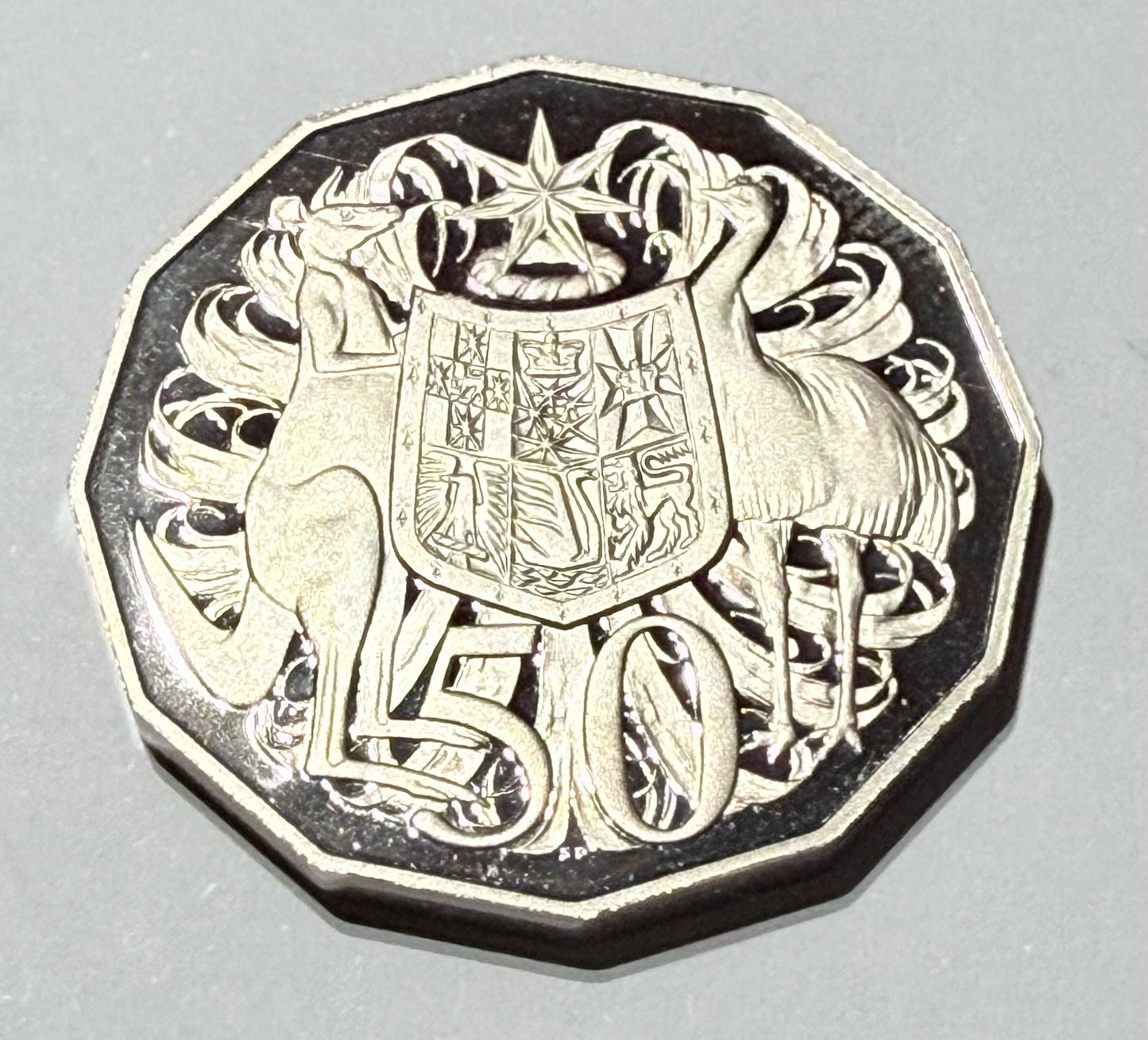 1985 50 Cent Proof Coin - Coat of Arms - comes in 2x2