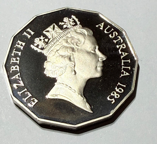 1985 50 Cent Proof Coin - Coat of Arms - comes in 2x2