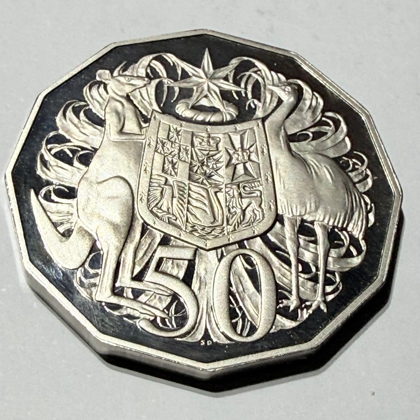 1985 50 Cent Proof Coin - Coat of Arms - comes in 2x2