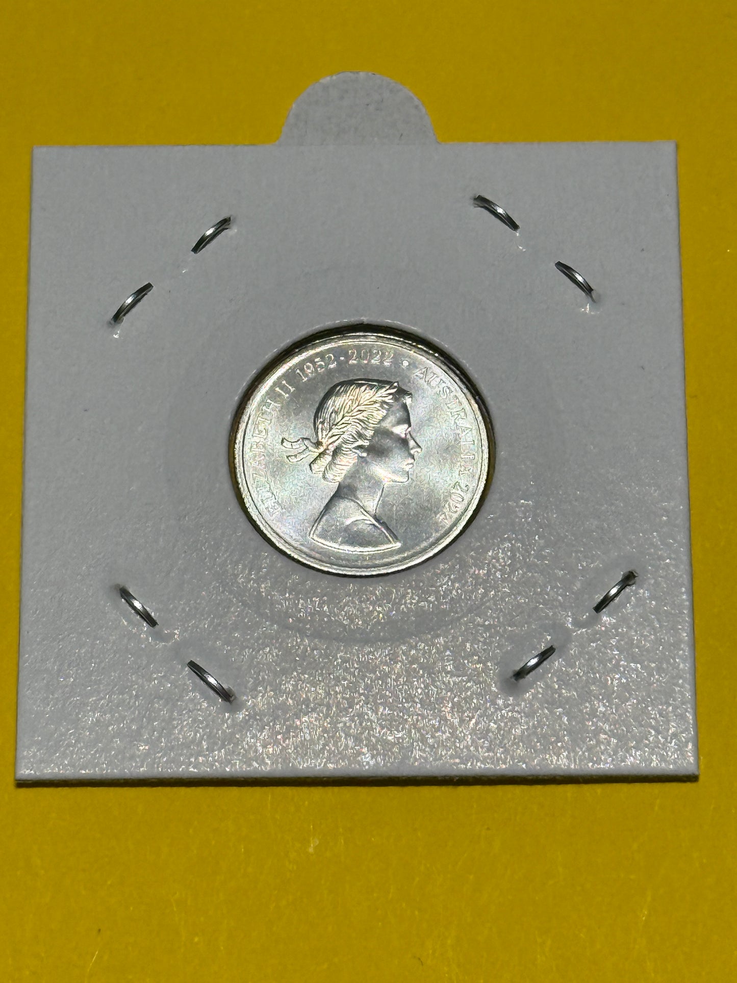 2024 5 Cent Coin - Queens Effigy - Choice Uncirculated - 100 k Mintage - in 2x2 - New Age Numismatics