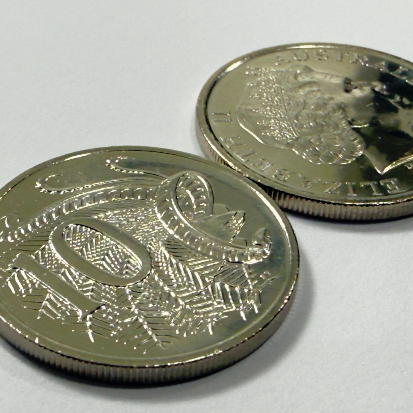 2015 10 Cent Coin - Uncirculated - Ten Cent Lyrebird 10c - comes in 2x2