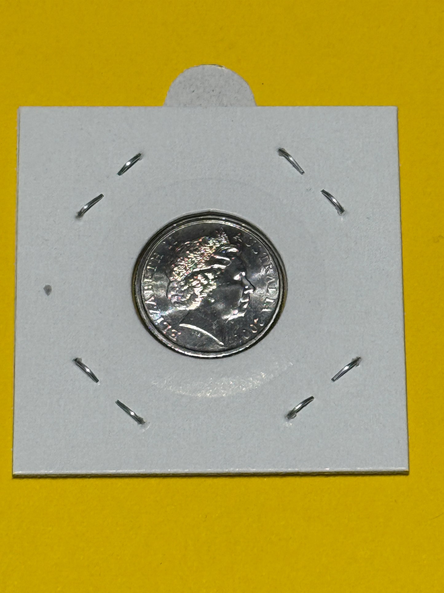 2001 5 Cent Coin - Choice Uncirculated - ex mint set coin - comes in 2x2 - New Age Numismatics