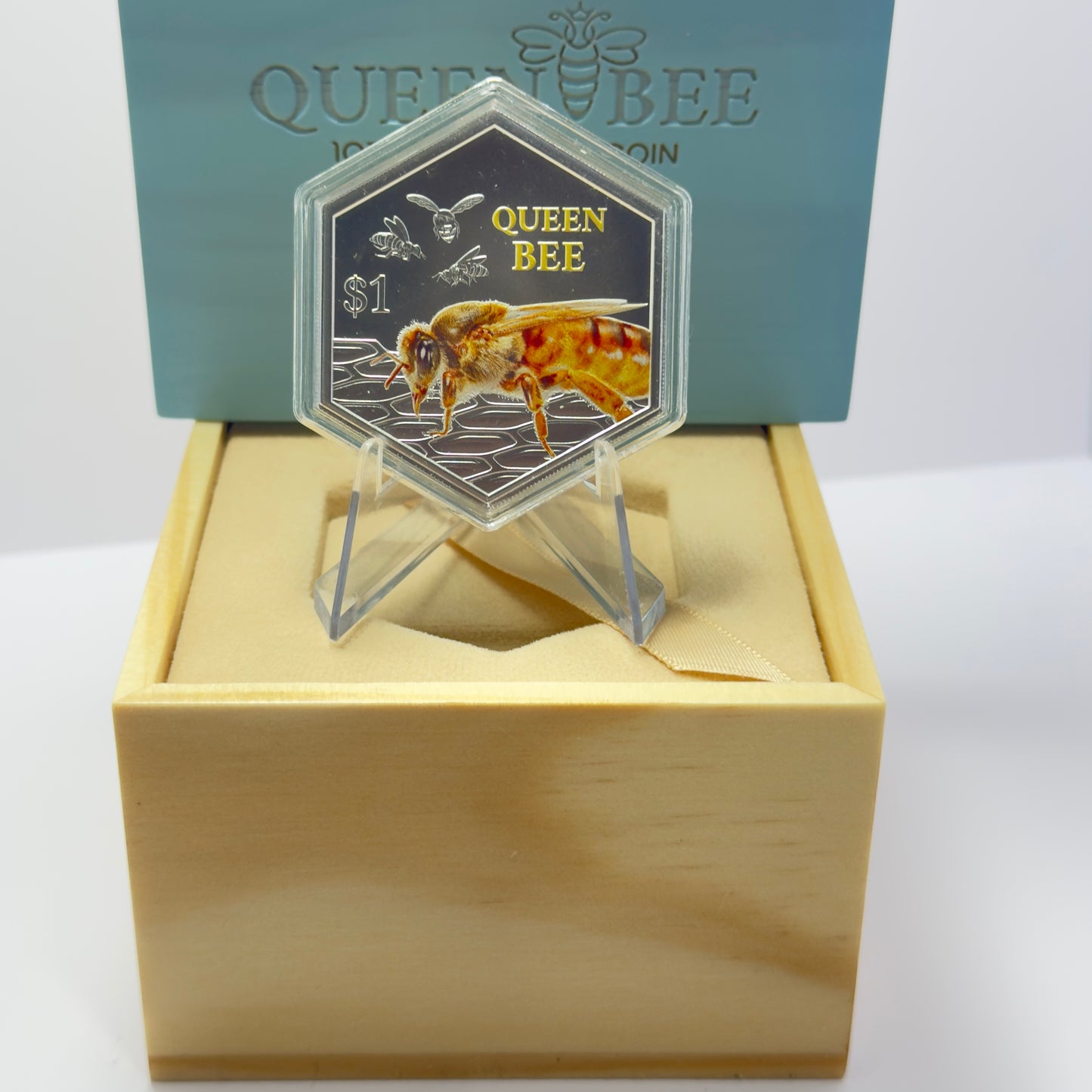 2026 New Zealand 1 Oz Silver Proof Coin - Queen Bee $1 NZ - 1200 Mintage
