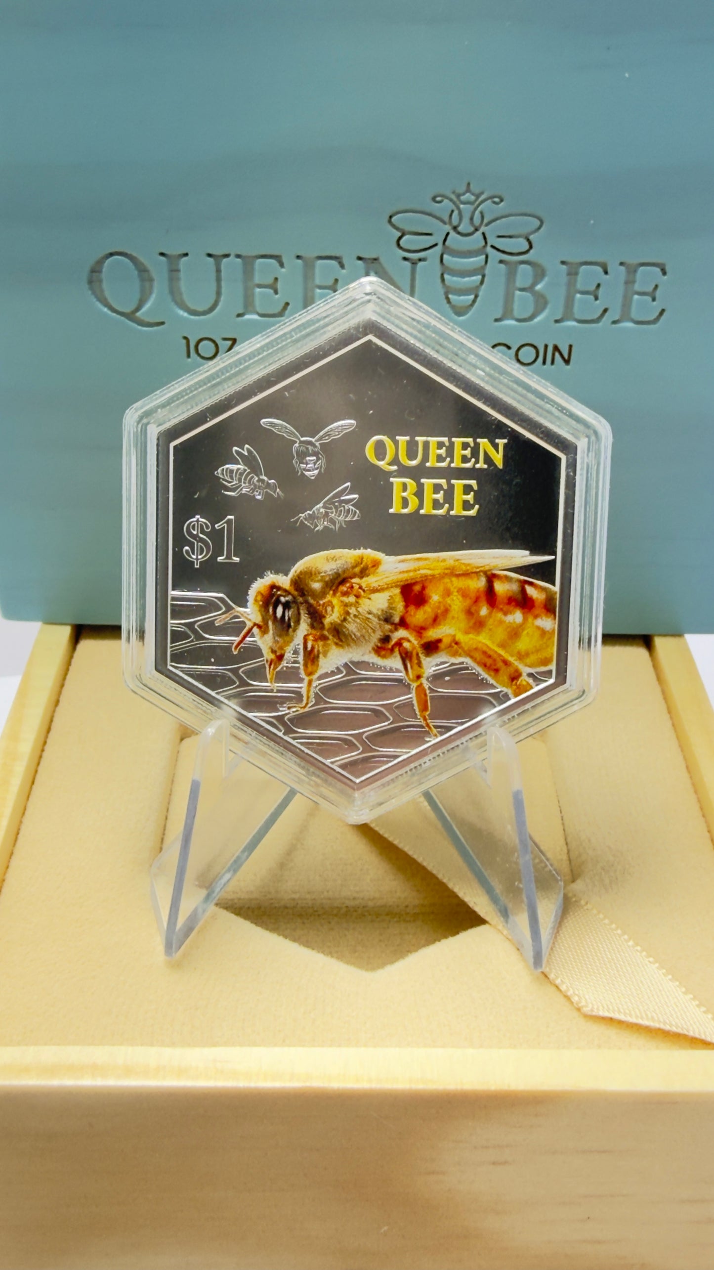 2026 New Zealand 1 Oz Silver Proof Coin - Queen Bee $1 NZ - 1200 Mintage