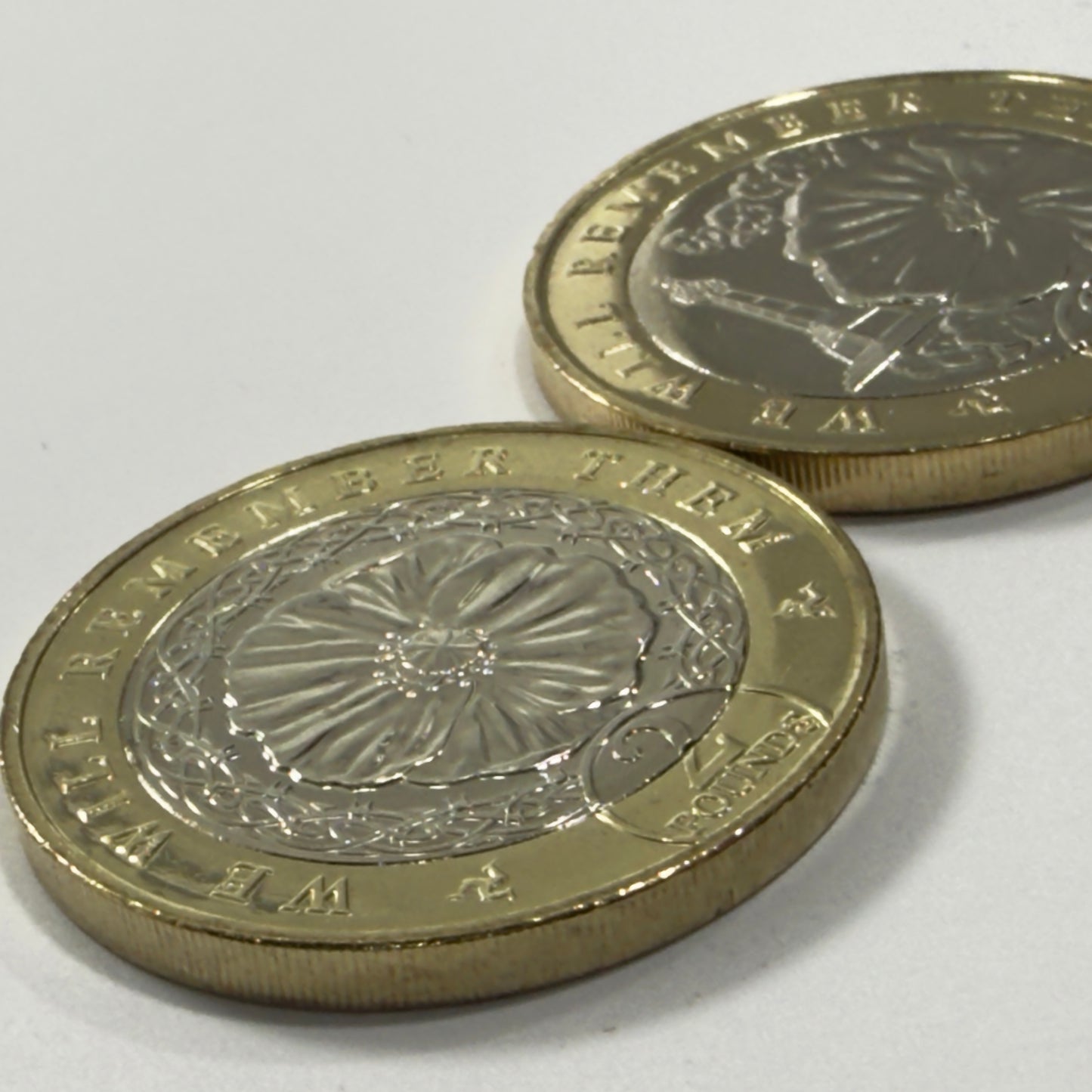 2021 Isle of Man £2 Poppy Coins Uncirculated Remembrance Coins Pair