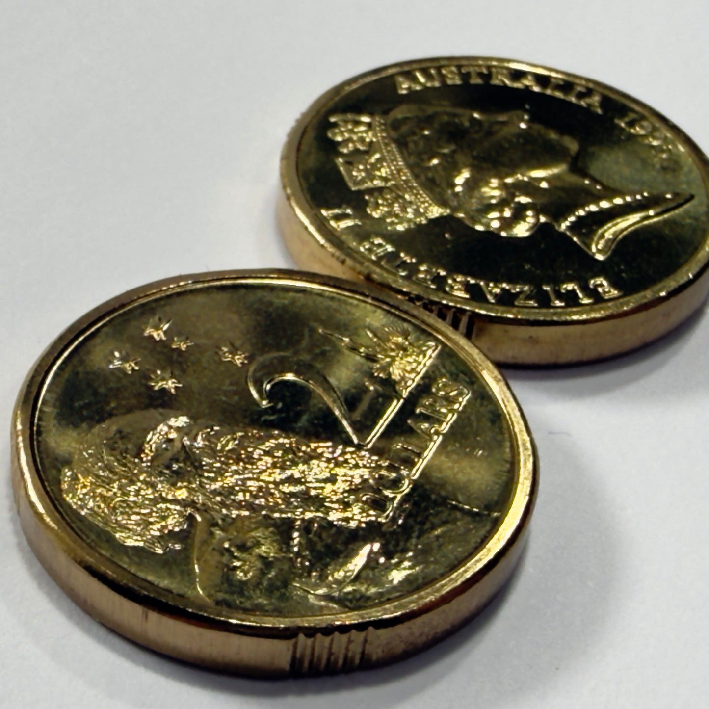 1995 $2 Elder Coin - Choice Uncirculated - Ex MINT SET Two Dollar Coin - in 2x2