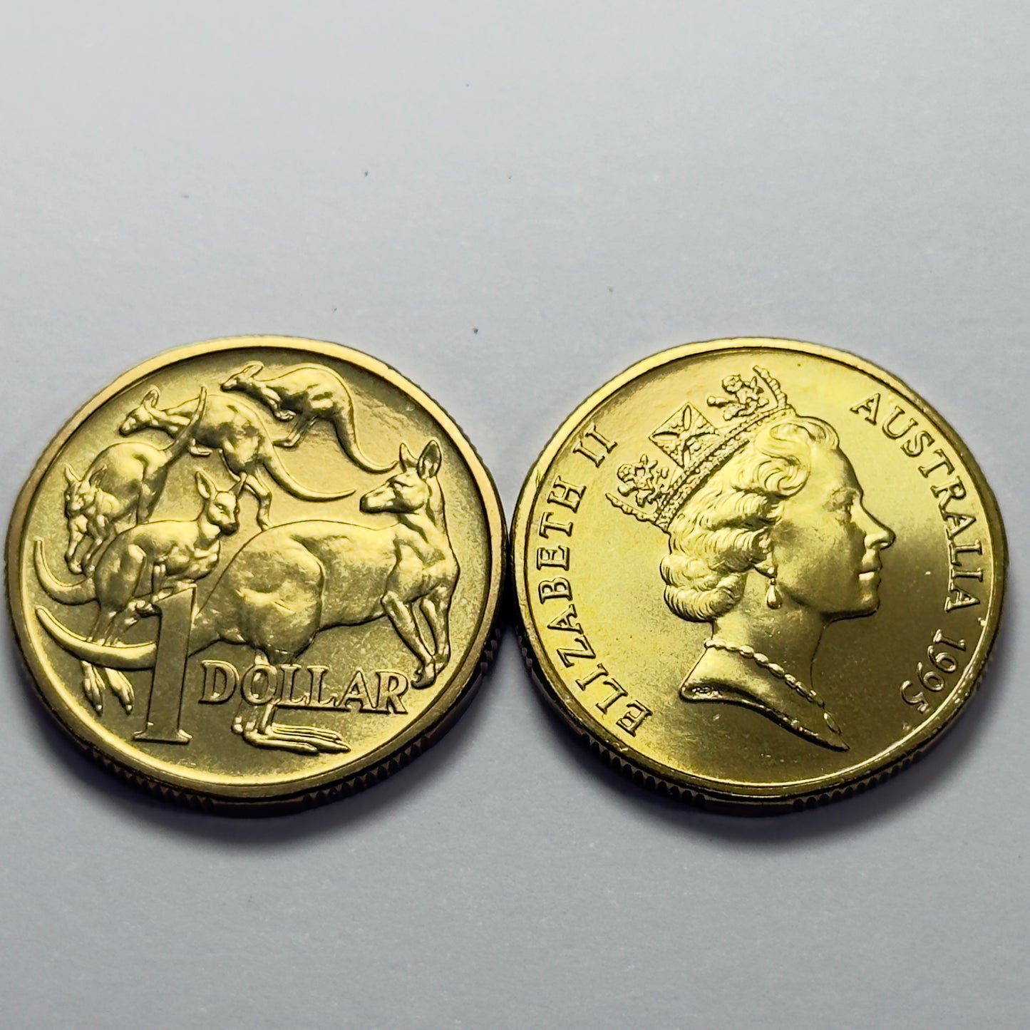 1995 $1 Coin - Choice Uncirculated - One Dollar - Ex MINT SET Coin - in 2x2