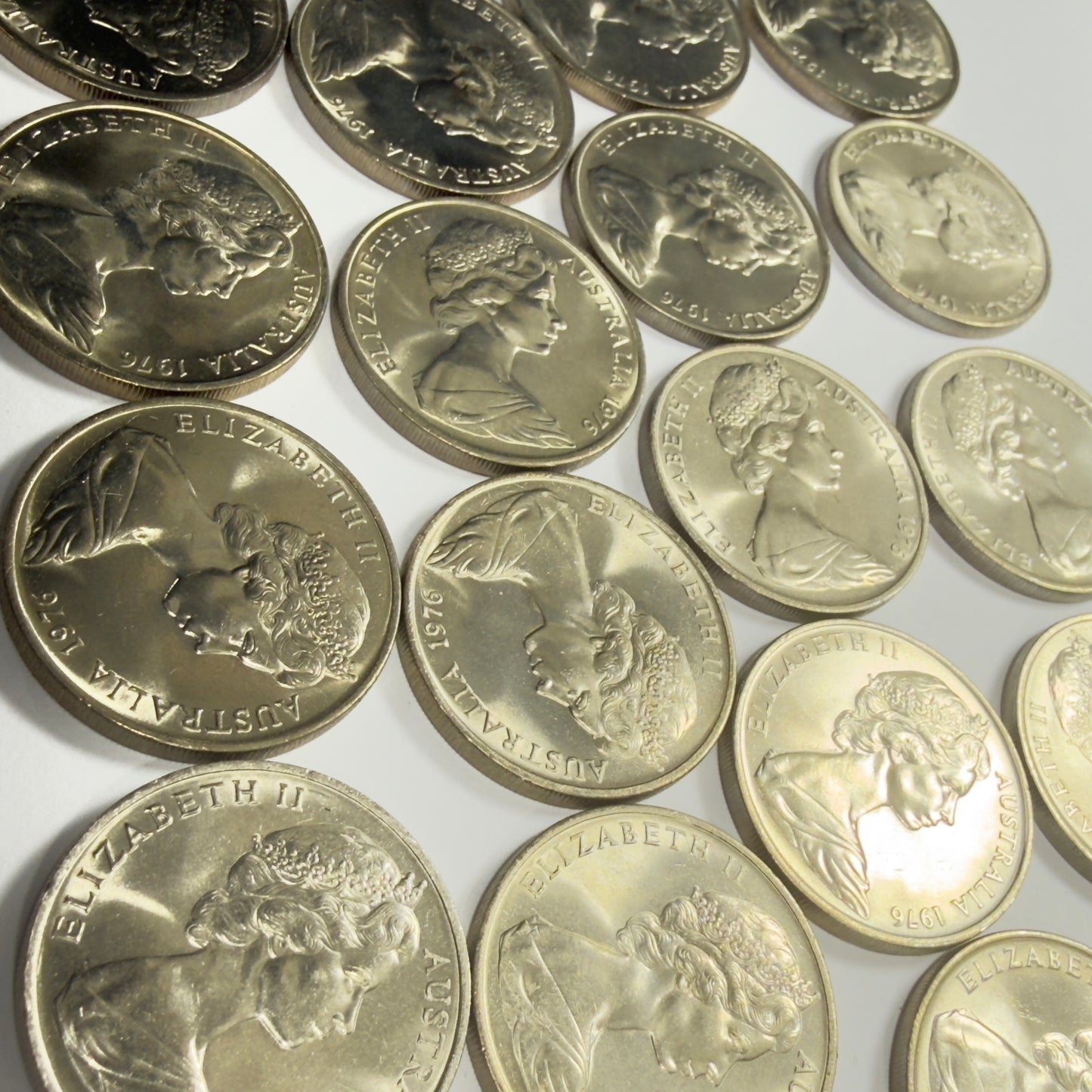 1976 20 Cent Coin - Uncirculated - Twenty Cent 20c - comes in 2x2 - video @4