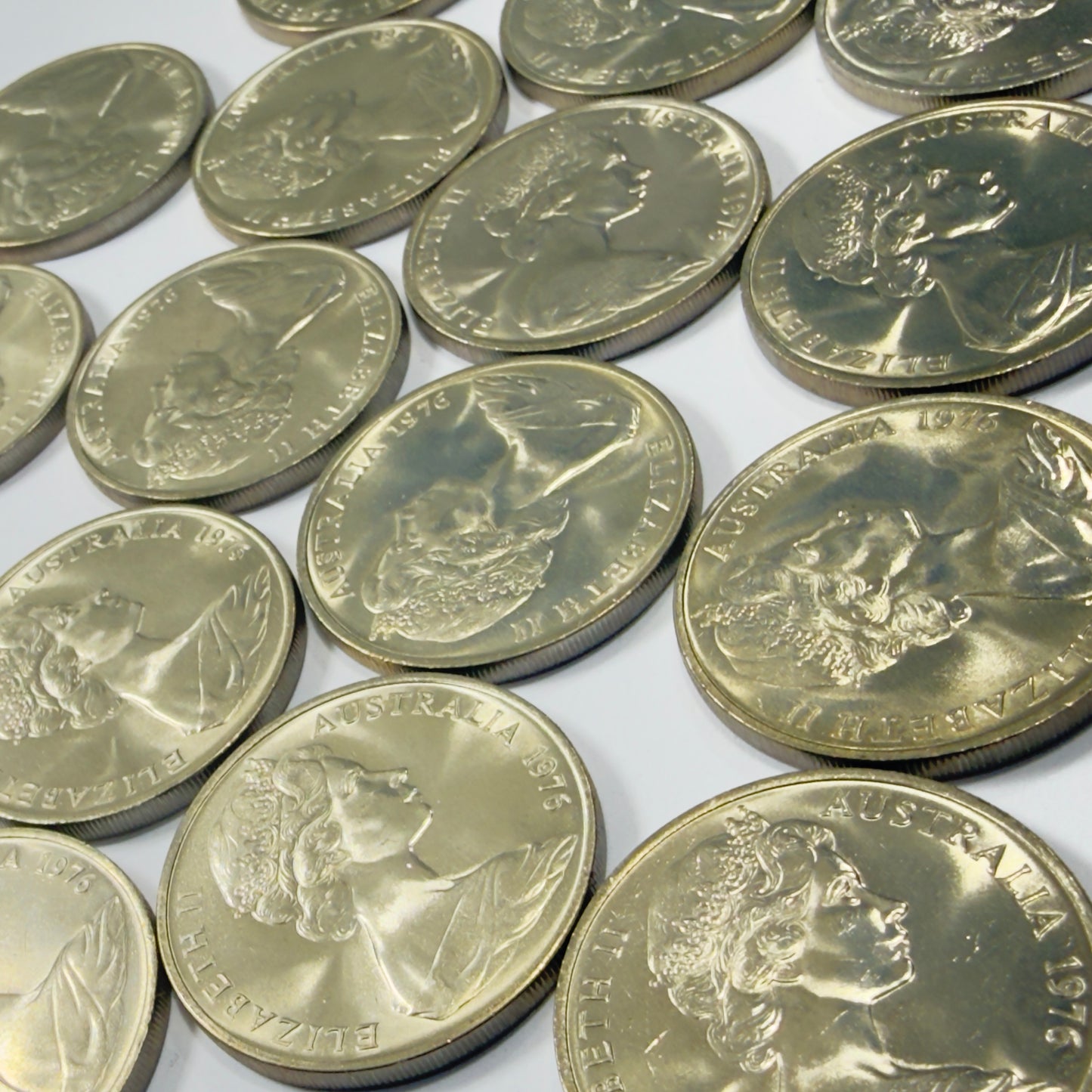 1976 20 Cent Coin - Uncirculated - Twenty Cent 20c - comes in 2x2 - video @4