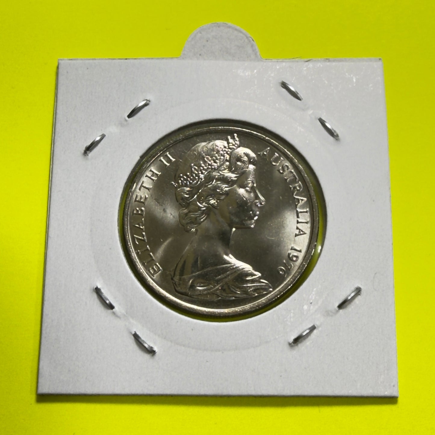 1976 20 Cent Coin - Uncirculated - Twenty Cent 20c - comes in 2x2 - video @4