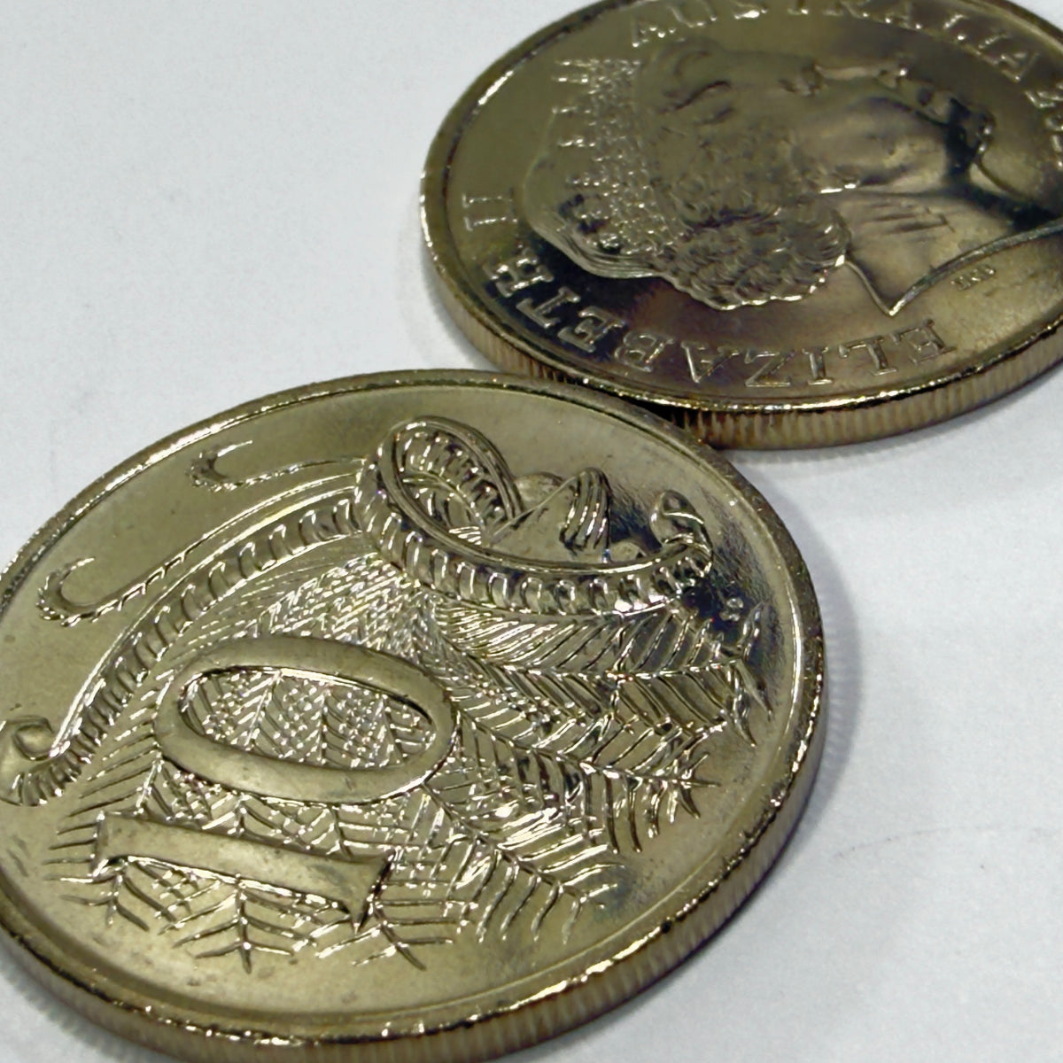 2018 10 Cent Coin - Uncirculated - Low Mintage 3.253 million - comes in 2x2