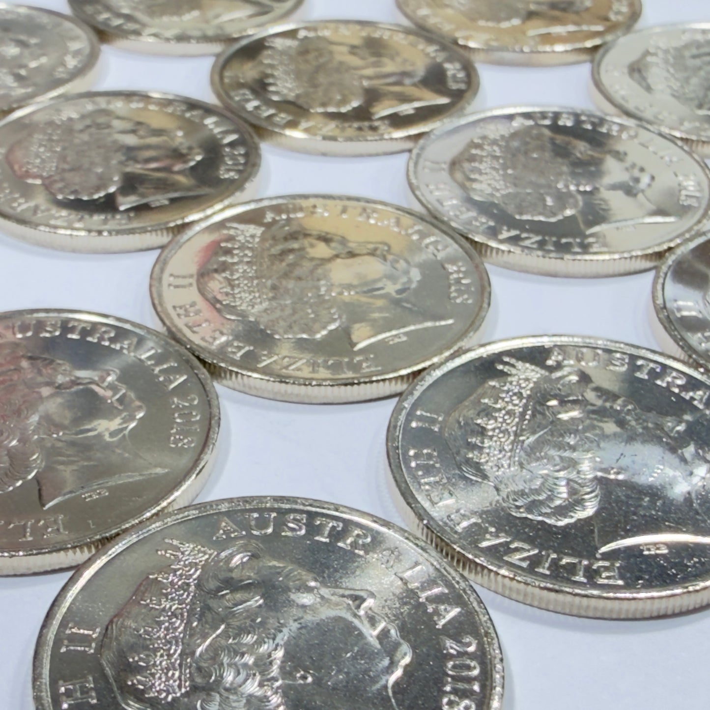 2018 10 Cent Coin - Uncirculated - Low Mintage 3.253 million - comes in 2x2