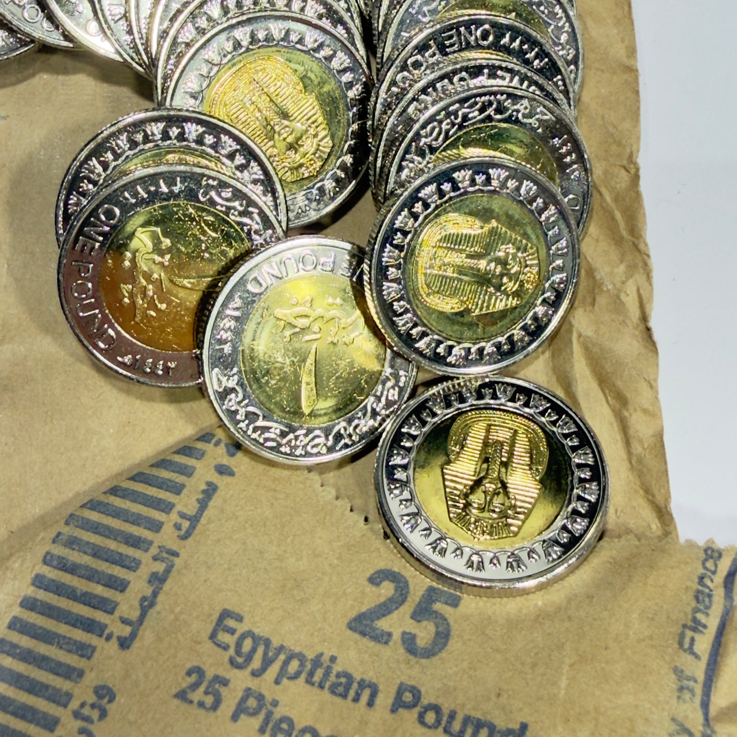 2022 Egyptian 1 POUND Coin - Tutankhamun Mask UNCIRCULATED Ex ROLL