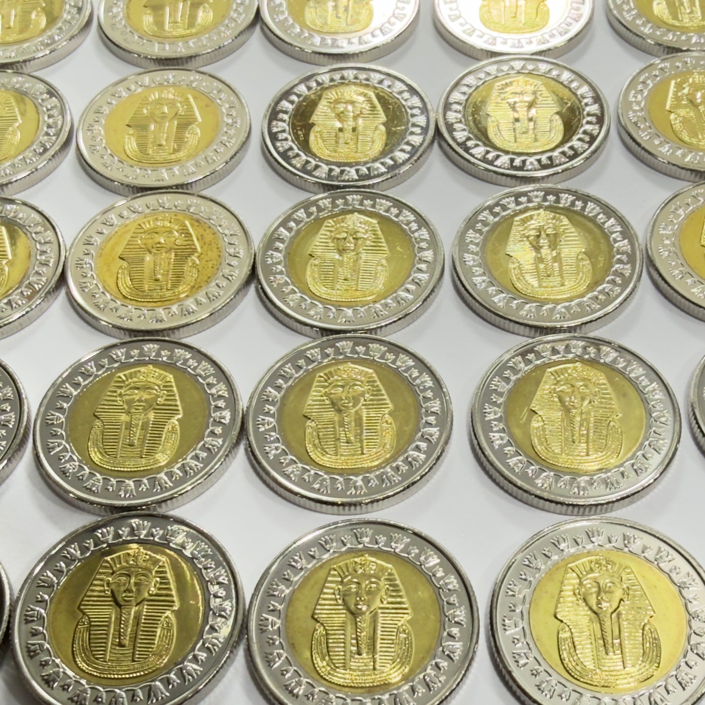 2022 Egyptian 1 POUND Coin - Tutankhamun Mask UNCIRCULATED Ex ROLL