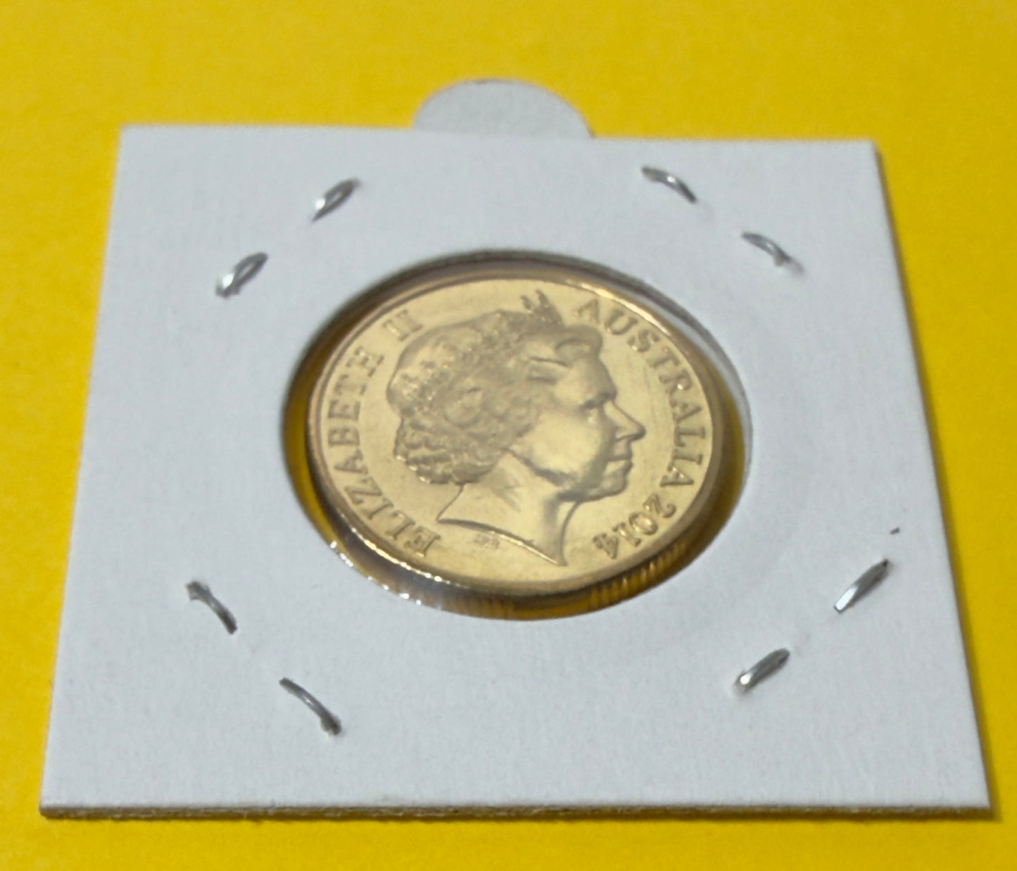 2014 $1 Coin - Uncirculated - Mob of Roos - LOW Mintage - comes in 2x2