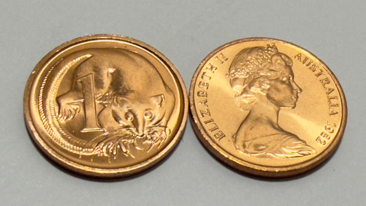1982 One Cent Coin - Uncirculated - ex Mint roll - 1 Cent - comes in 2x2