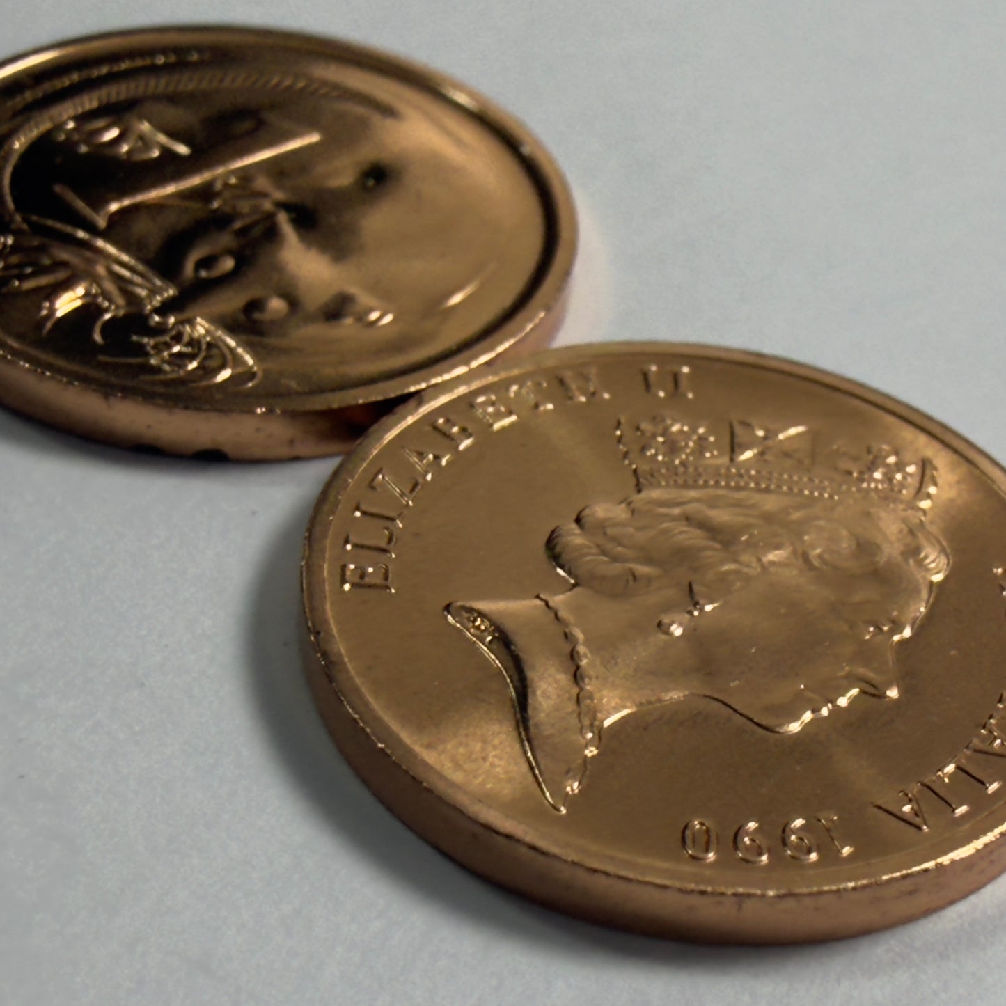 1990 1 Cent Coin - Choice Uncirculated - Ex MINT SET 1c Coin - Comes In 2x2