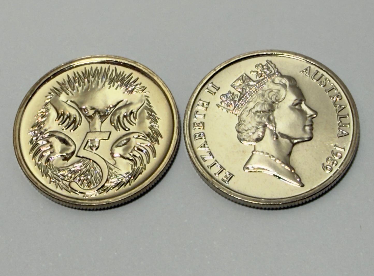 1989 5 Cent Coin - Choice Uncirculated - Ex Mint Set - comes in 2x2