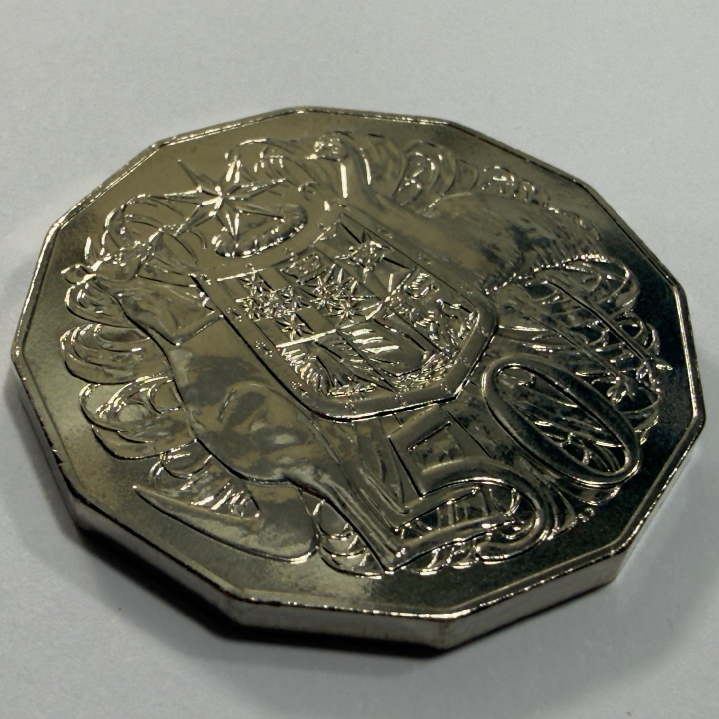 2005 50 Cent Coin - Uncirculated - Coat Of Arms - Low 30k Mintage - In 2x2