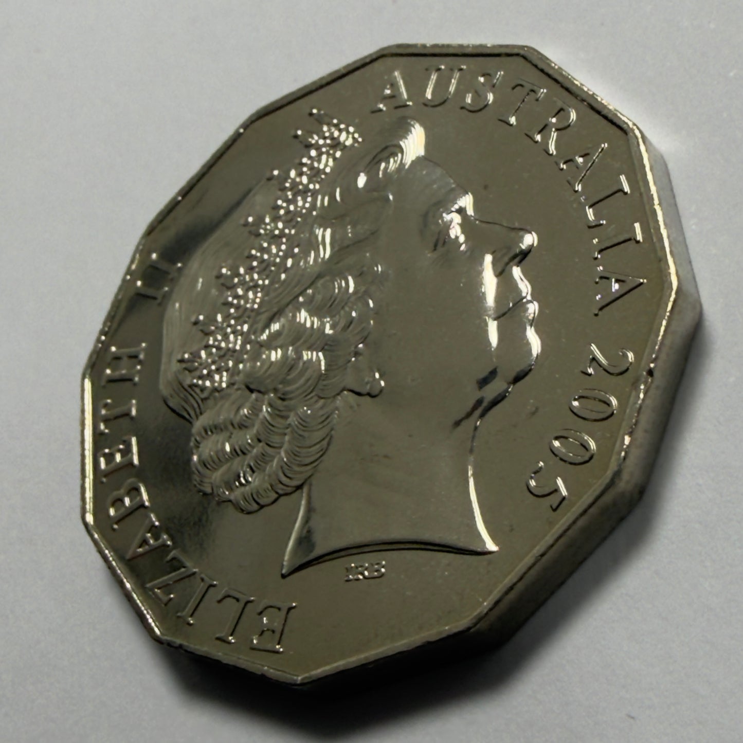 2005 50 Cent Coin - Uncirculated - Coat Of Arms - Low 30k Mintage - In 2x2