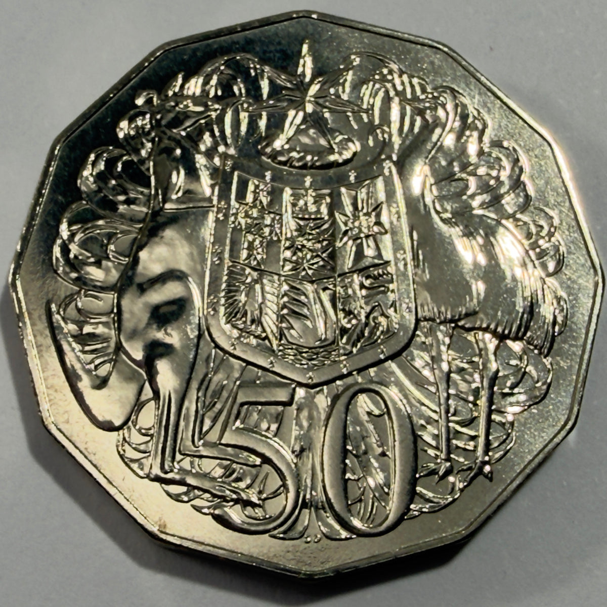 2005 50 Cent Coin - Uncirculated - Coat Of Arms - Low 30k Mintage - In 2x2
