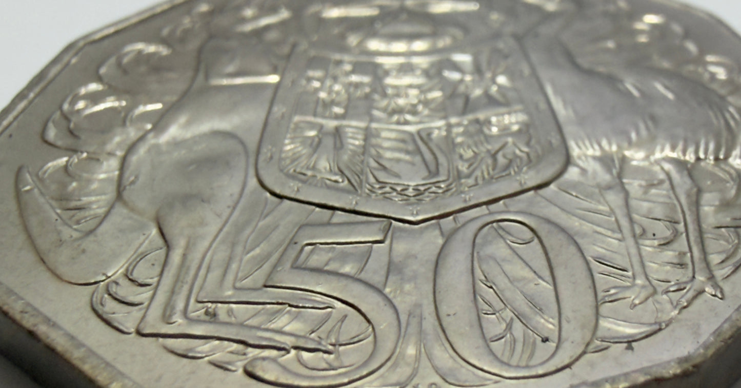 2018 50 Cent Coin - Uncirculated - Coat Of Arms - Comes In 2x2