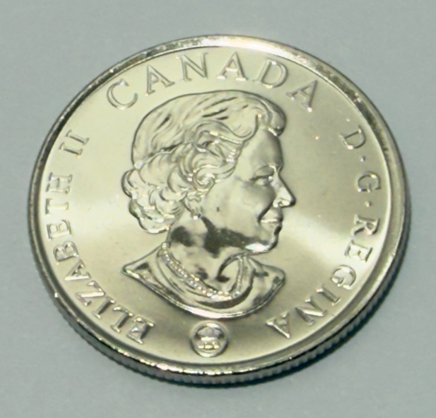 2008 Canadian Poppy Quarter - Coloured 25 Cent - Uncirculated - comes in 2x2