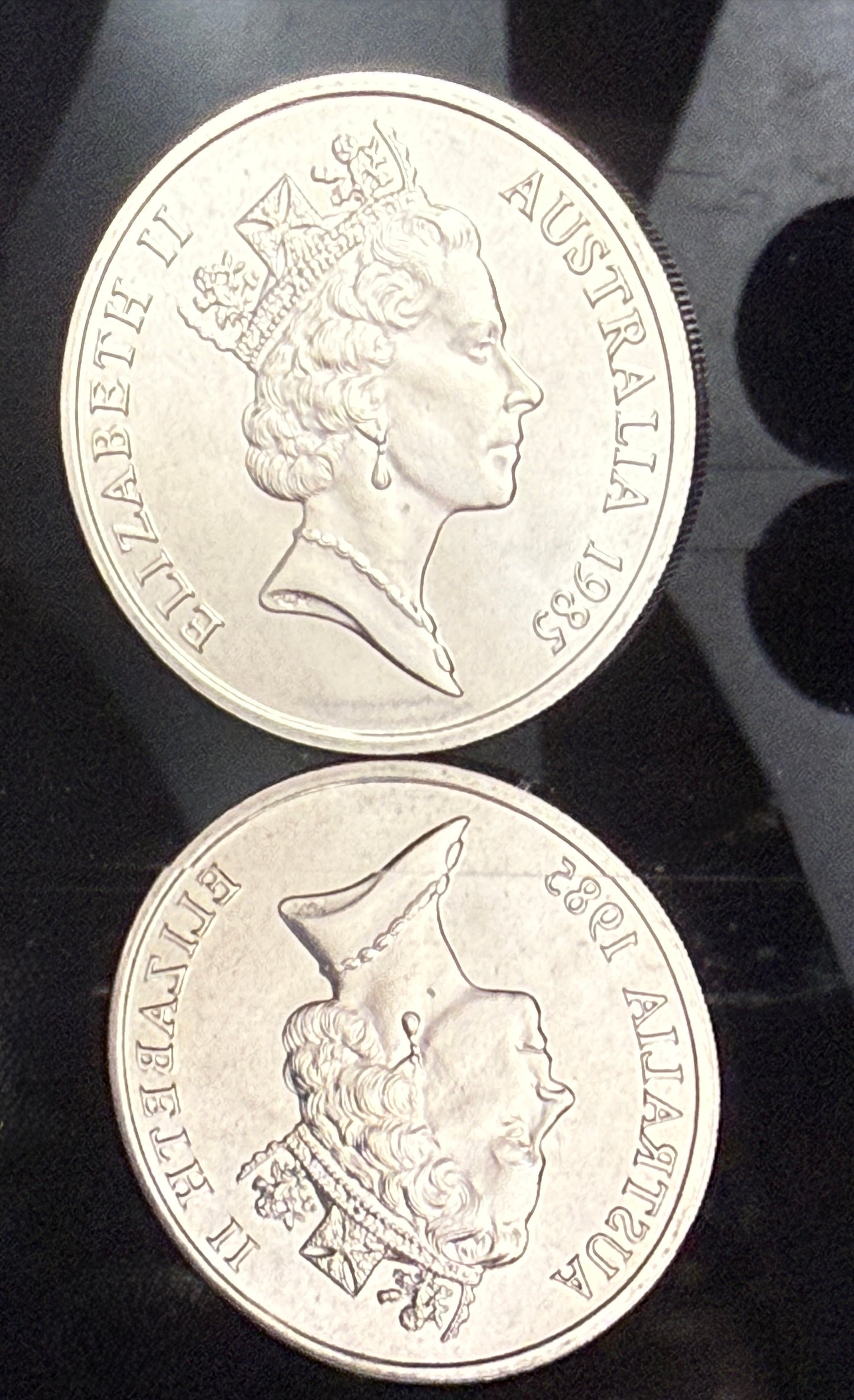 1985 20 Cent Coin - Uncirculated -  Ex Mint Set Coin  - Comes In 2x2