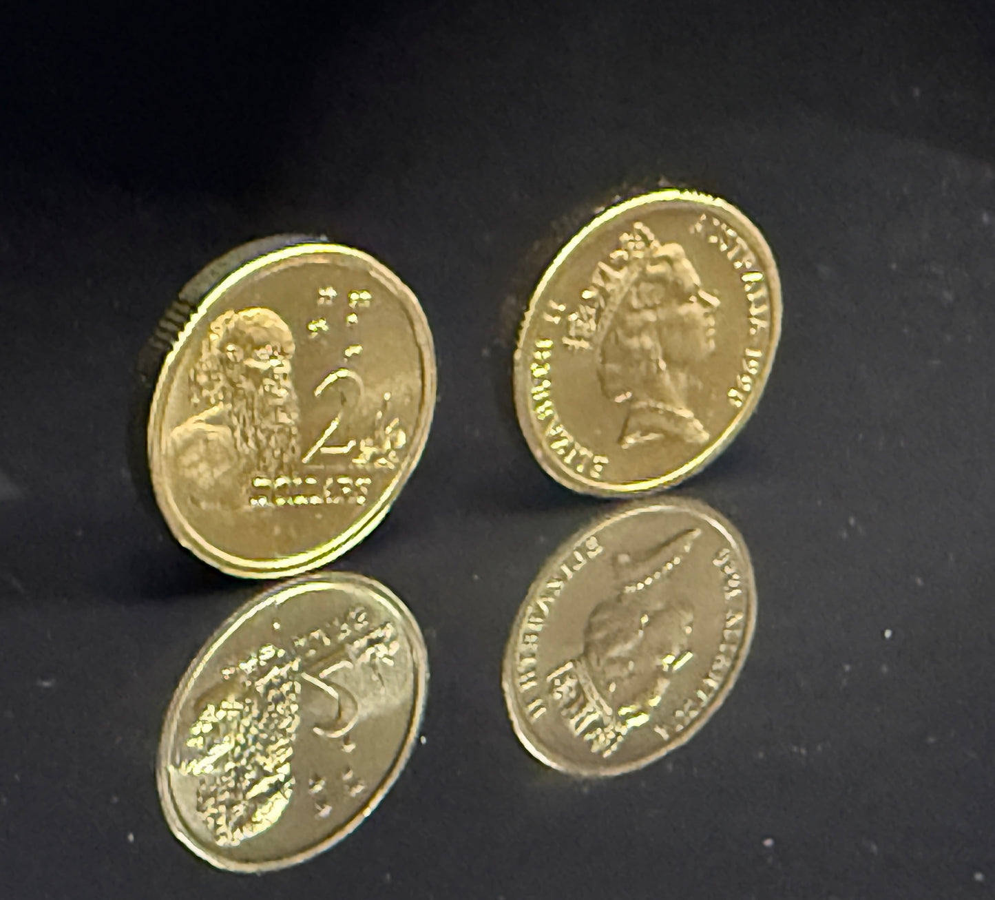 1990 $2 Coin - Choice Uncirculated - ex MINT SET coin - LOW mintage - in 2x2
