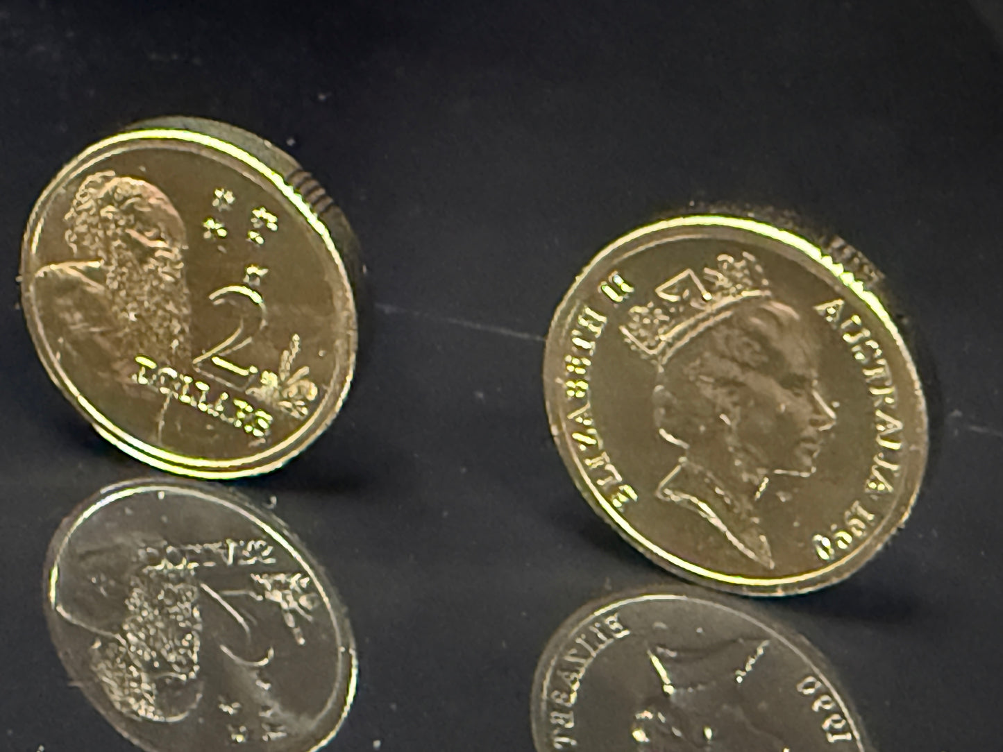 1990 $2 Coin - Choice Uncirculated - ex MINT SET coin - LOW mintage - in 2x2