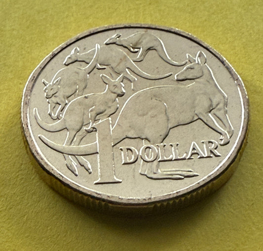2024 $1 Coin - Queens Effigy - Choice Uncirculated - Only 100k - comes in 2x2