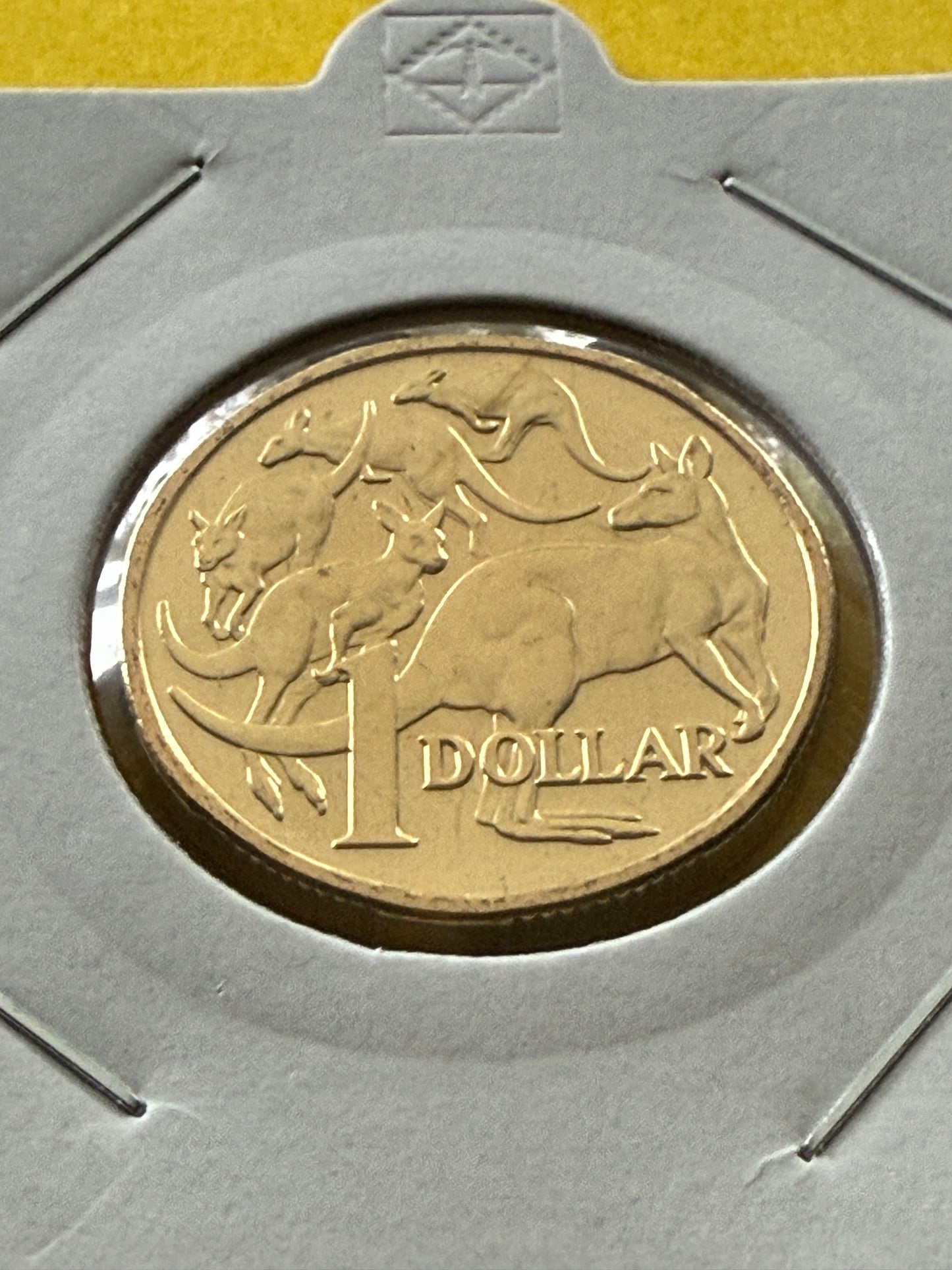 2024 $1 Coin - Queens Effigy - Choice Uncirculated - Only 100k - comes in 2x2